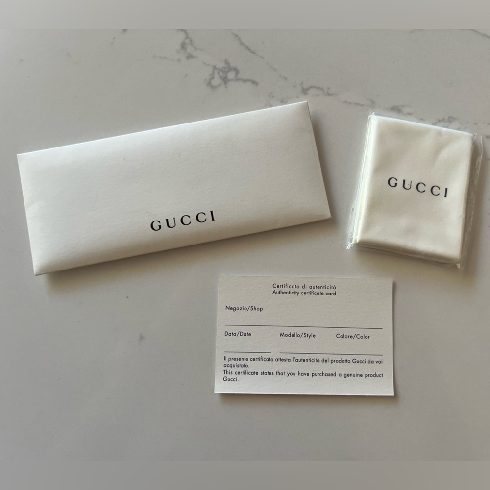 Gucci Sunglass/Eyeglass Cloth with Authenticity Certification